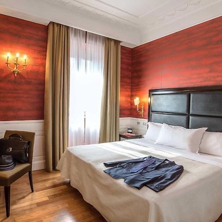 רומא Albergo Del Senato מראה חיצוני תמונה