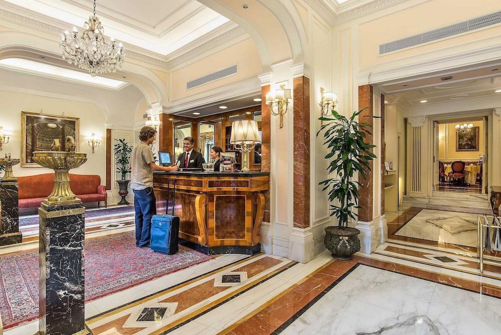 רומא Albergo Del Senato מראה חיצוני תמונה