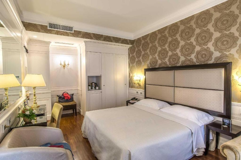 רומא Albergo Del Senato מראה חיצוני תמונה