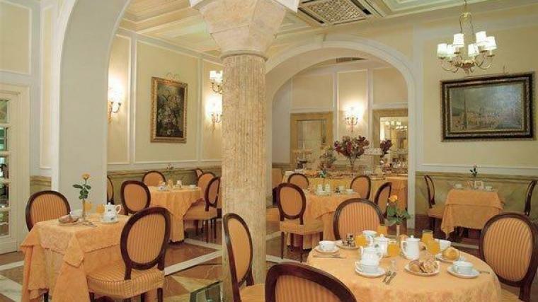 רומא Albergo Del Senato מראה חיצוני תמונה